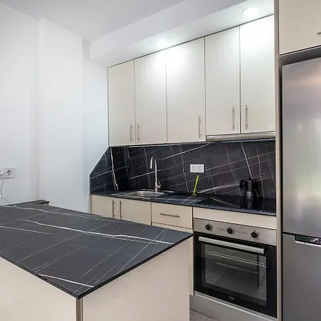 Appartement Paradise 4 *