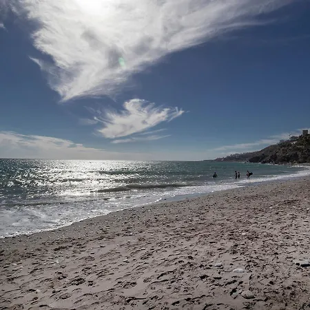 Paradise 4 Apartman *