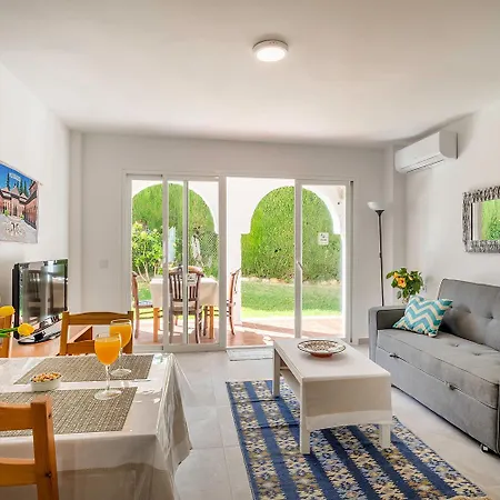 Apartamento Paradise 4 *