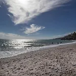 Paradise 4 Апартаменти *